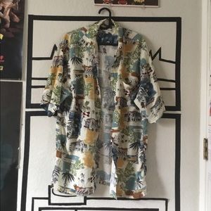 Hawaiian Tommy Bahama Button Up